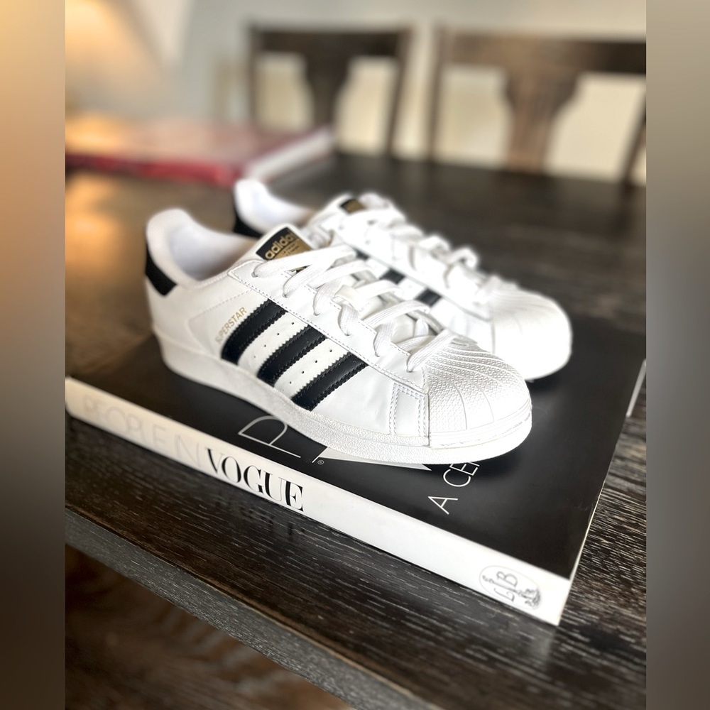 Adidas Originals-Superstar-Black/White w/ Gold Detailing-Women’s Size 6.5M